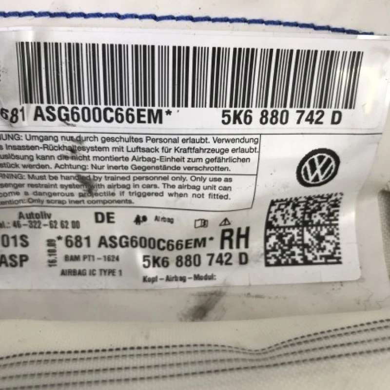 Airbag cortina dreapta / Volkswagen Golf MK6 2010 / Interior