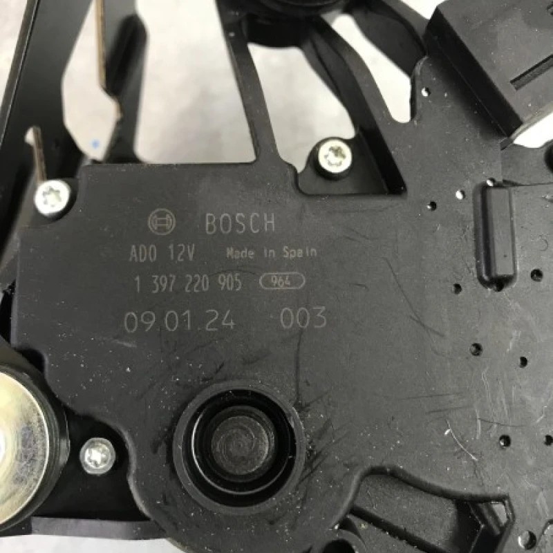 Motoras stergator haion / BMW Seria 3 E91 LCI 2009 / Caroserie, oglinzi si faruri