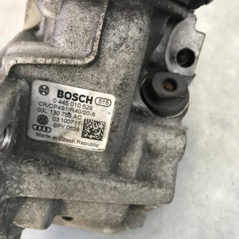 Pompa de injectie inalte / Audi A4 B8 2012 / Motor, racire si evacuare