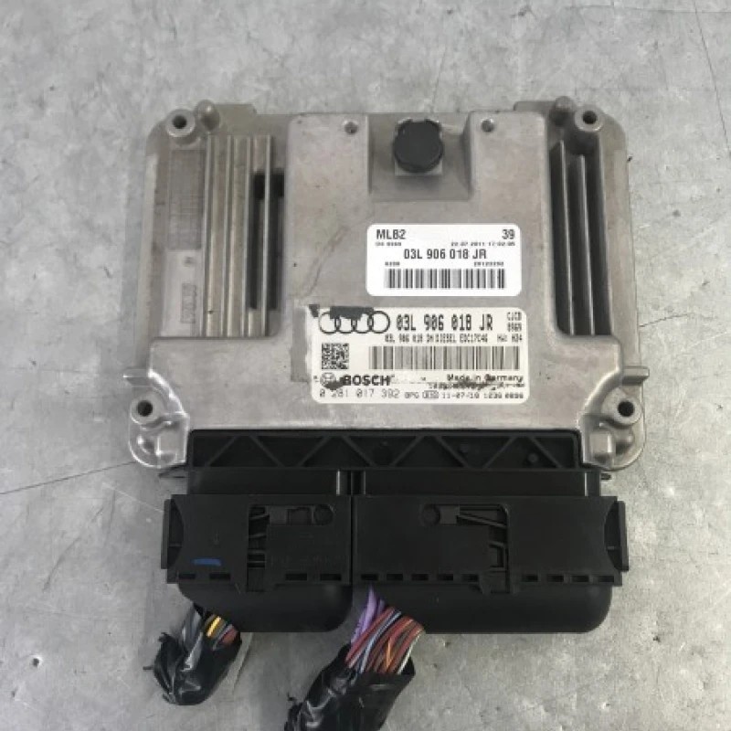 Calculator motor ecu Audi A4 B8 2012