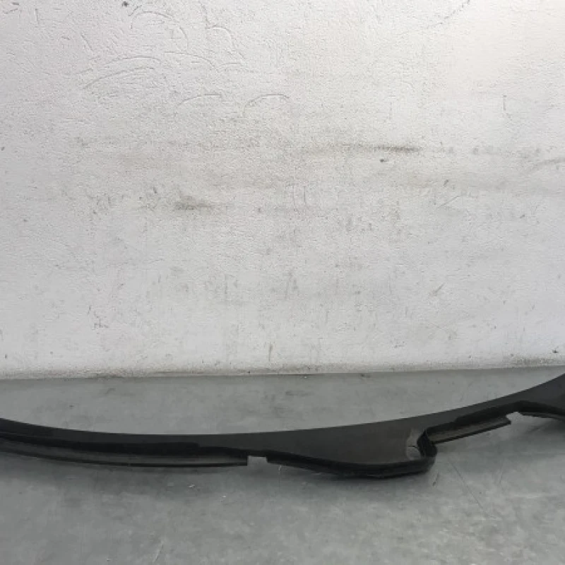Grila stergatoare Audi 