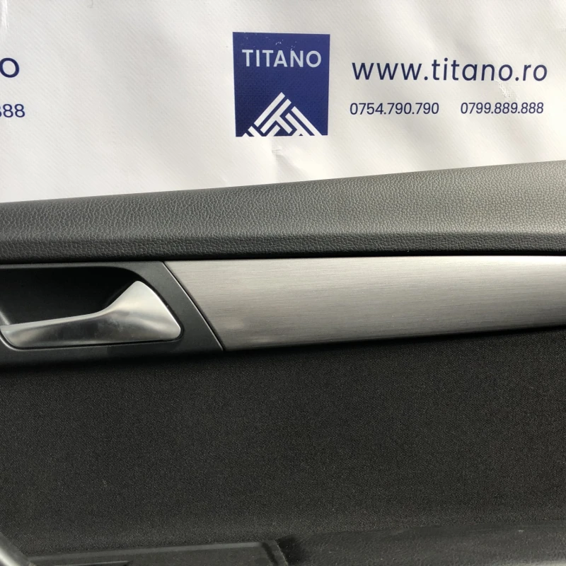 Panou tapiterie usa dreapta fata / Volkswagen Passat B7 2012 / Interior