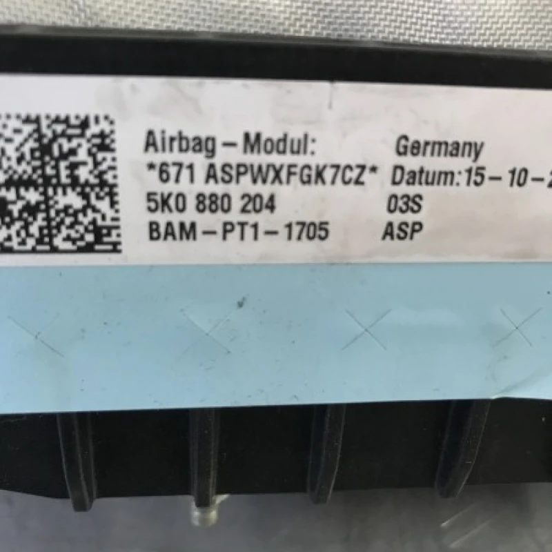 Airbag pasager / Volkswagen Golf MK6 2010 / Interior