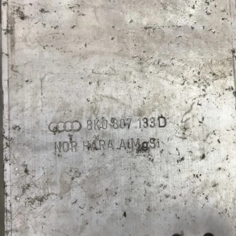 Suport intaritura bara fata stanga dreapta / Audi A4 B8 2012 / Caroserie, oglinzi si faruri