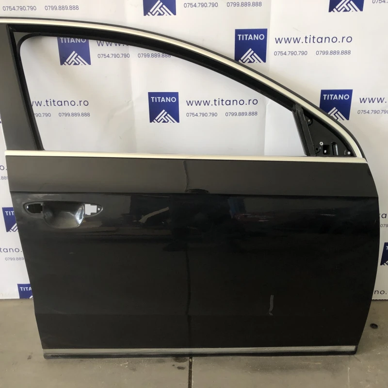 Usa dreapta fata / Volkswagen Passat B7 2013 / Caroserie, oglinzi si faruri