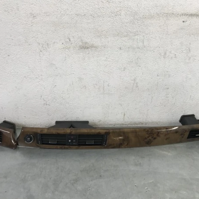 Grila aer bord BMW 