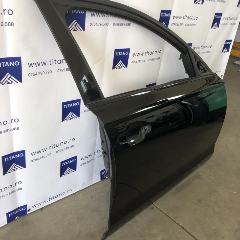 Usa dreapta fata / Audi A6 C7 2014 / Caroserie, oglinzi si faruri