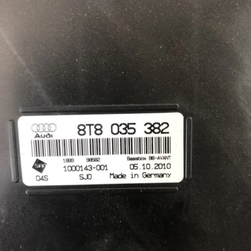 Boxa bass / Audi A4 B8 2012 / Audio si electronice