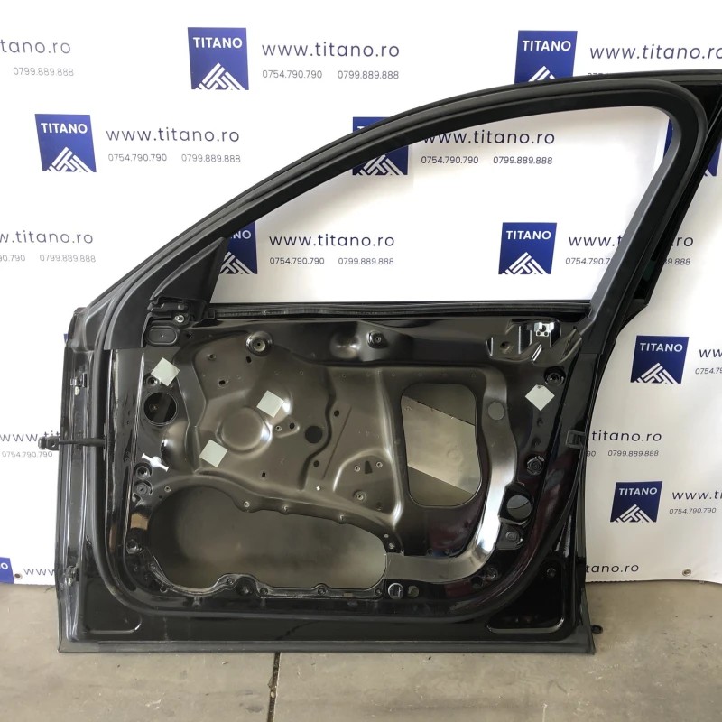 Usa dreapta fata / Audi A6 C7 2014 / Caroserie, oglinzi si faruri
