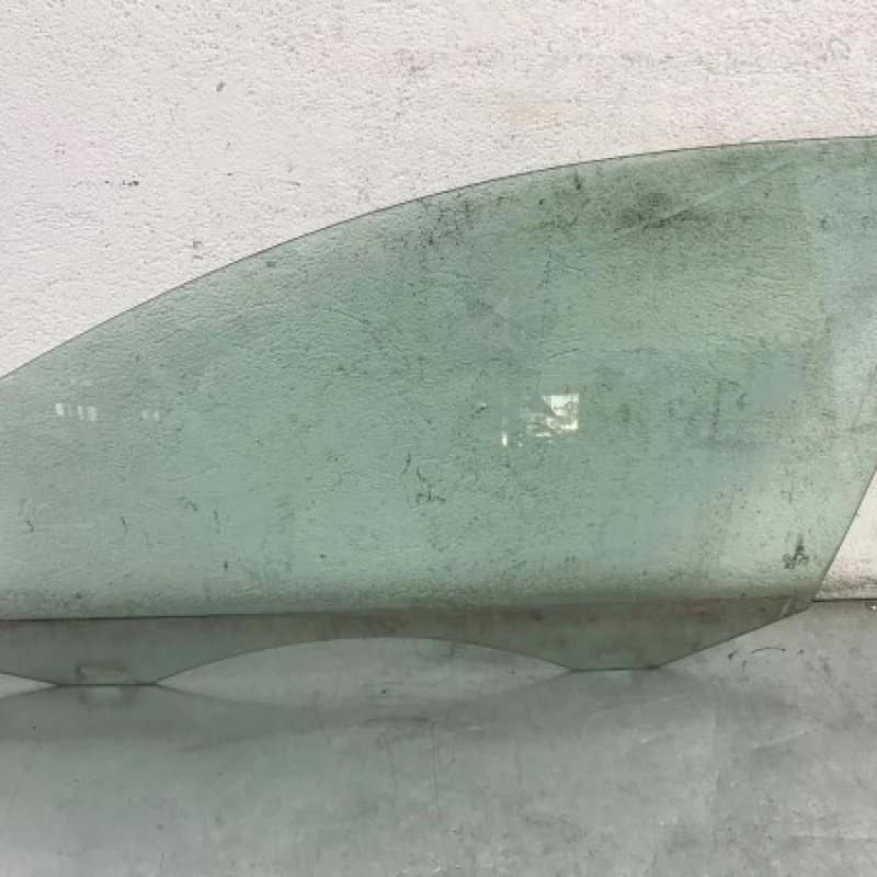 Geam stanga fata Volkswagen 
