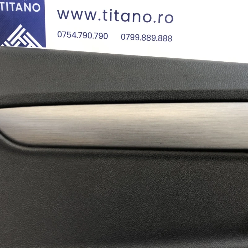 Panou tapiterie usa stanga fata / Volkswagen Passat B7 2012 / Interior