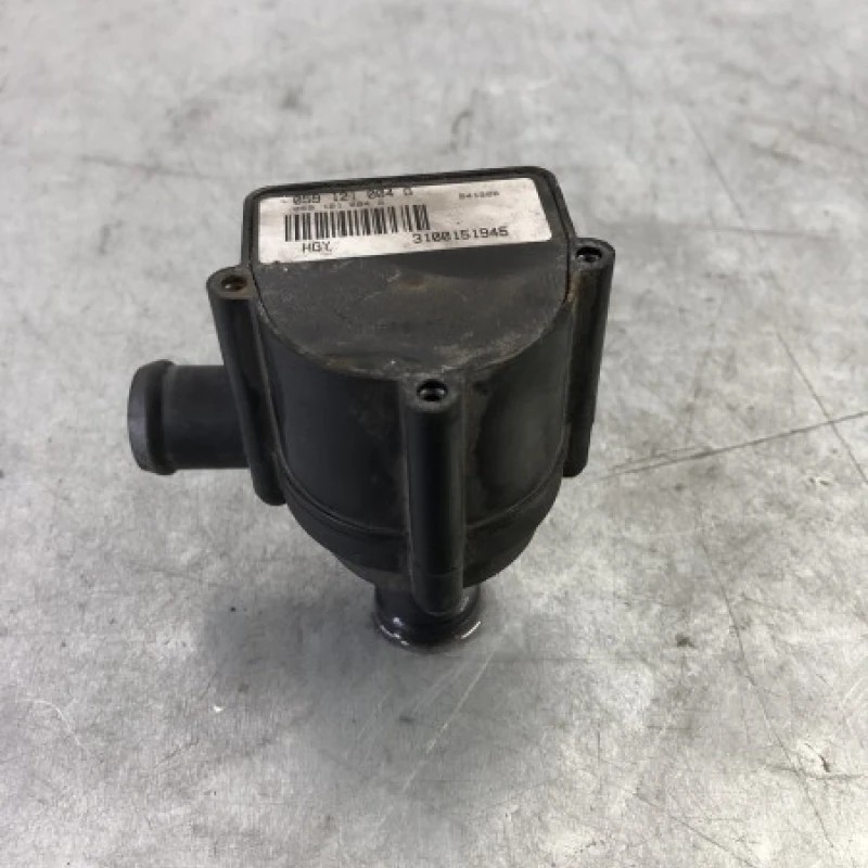 Pompa auxiliara recirculare apa / Audi A5 8T 2010 / Motor, racire si evacuare