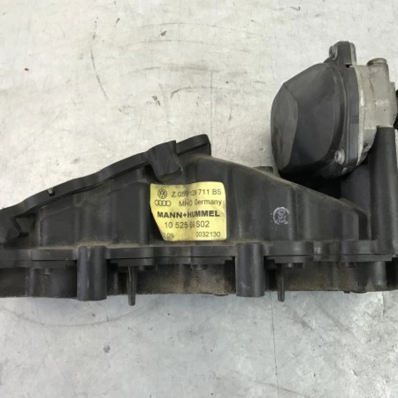 Galerie de admisie / Audi A5 8T 2010 / Motor, racire si evacuare