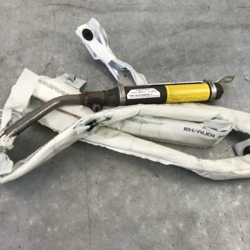 Airbag cortina dreapta / Audi A3 8P 2010 / Interior