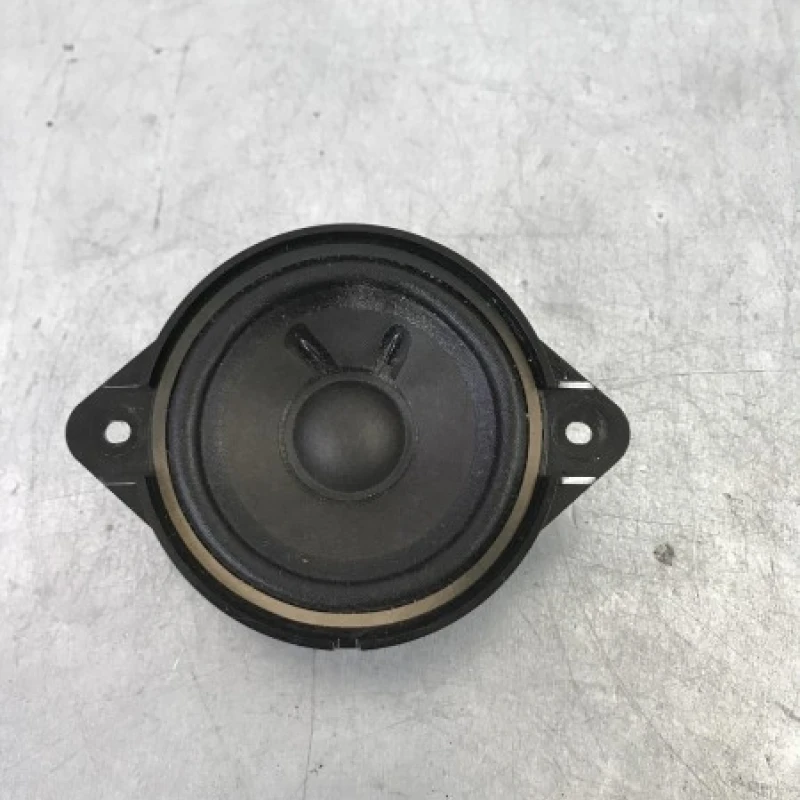 Boxa bord inalte Audi 