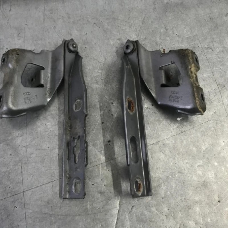 Balamale capota Audi A5 8T 2010