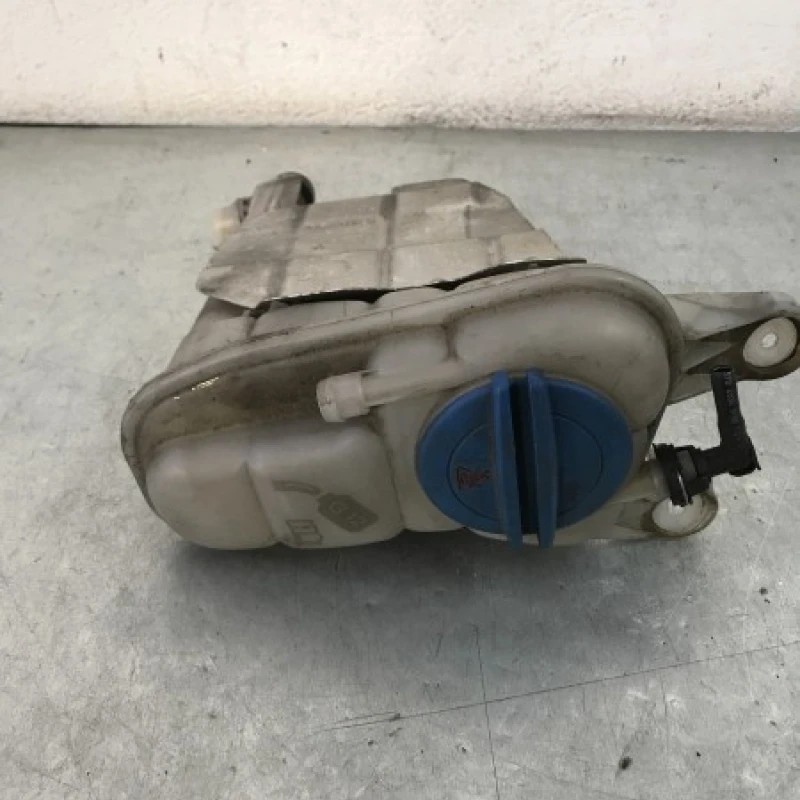 Vas expansiune / Audi A5 8T 2010 / Motor, racire si evacuare