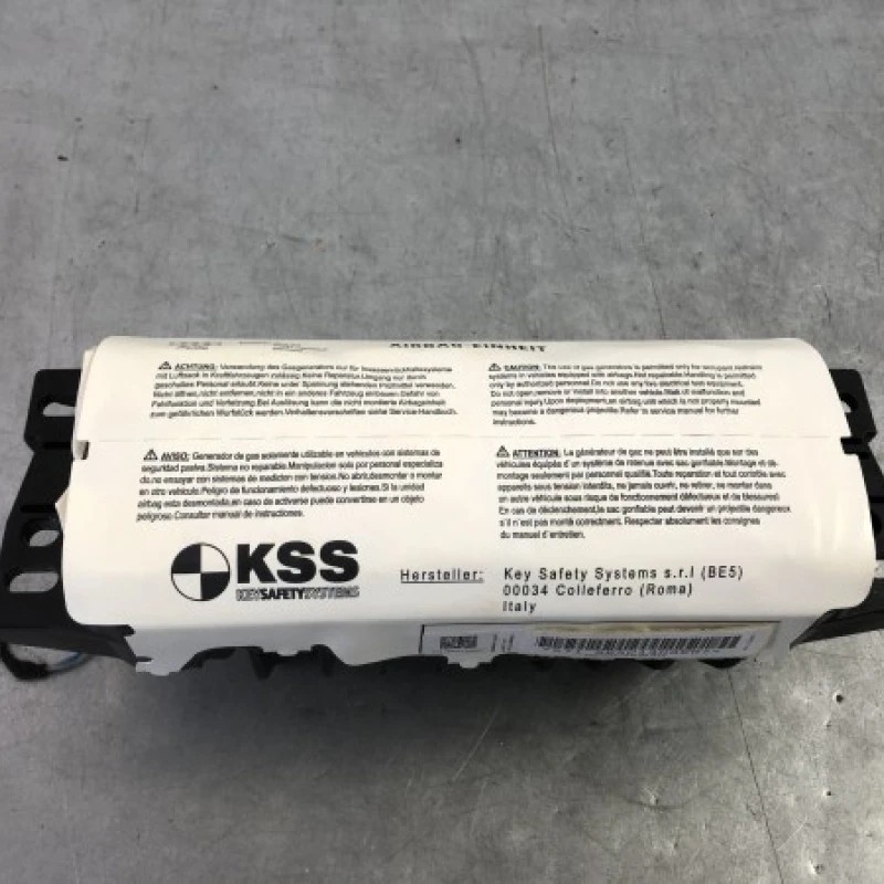 Airbag pasager / Audi A5 8T 2010 / Interior