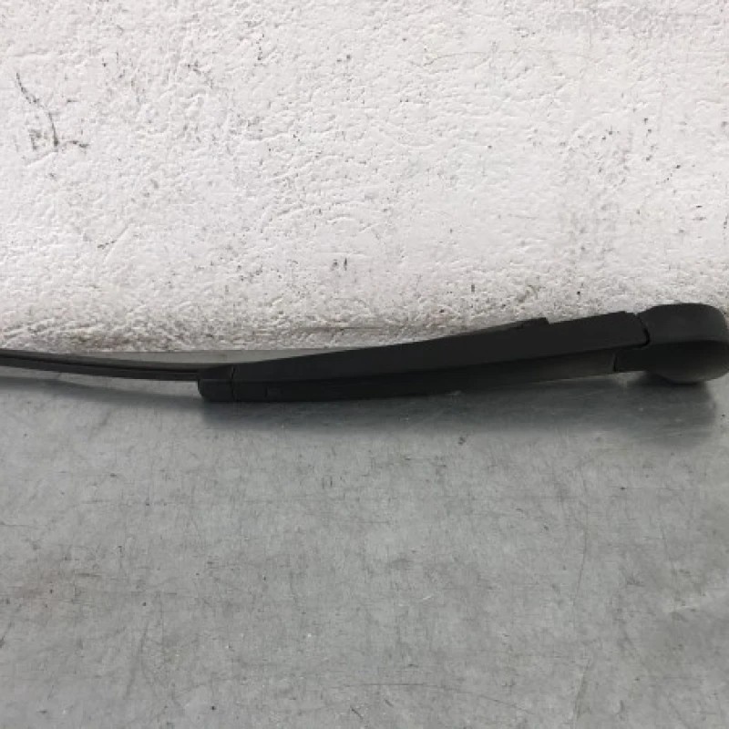 Brat stergator haion / Volkswagen Sharan 7N 2014 / Caroserie, oglinzi si faruri