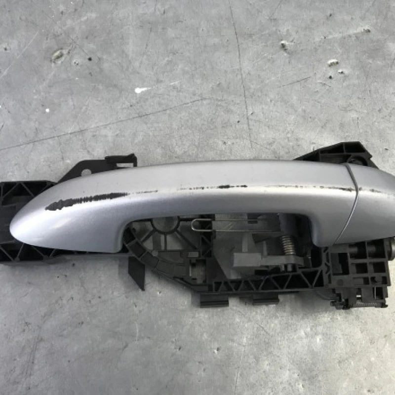 Maner usa dreapta fata Volkswagen 