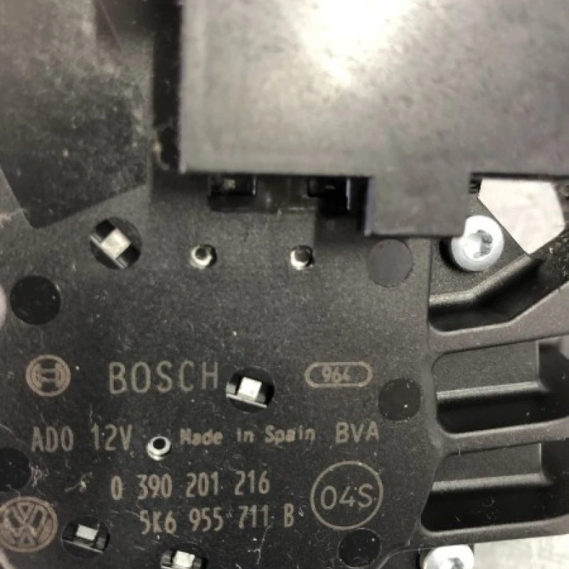 Motoras stergator haion / Volkswagen Polo 6R 2013 / Caroserie, oglinzi si faruri