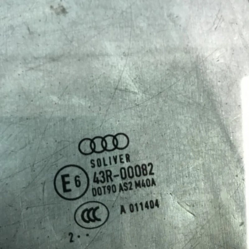 Geam dreapta spate / Audi A4 B8 facelift 2013 / Caroserie, oglinzi si faruri
