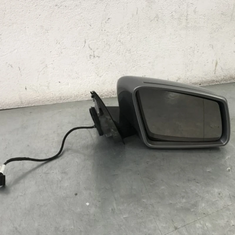 Oglinda dreapta Mercedes-Benz 