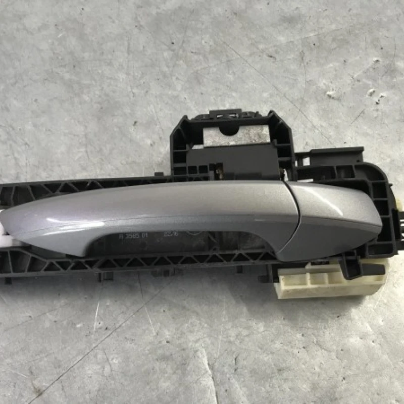 Maner usa dreapta spate Mercedes-Benz 