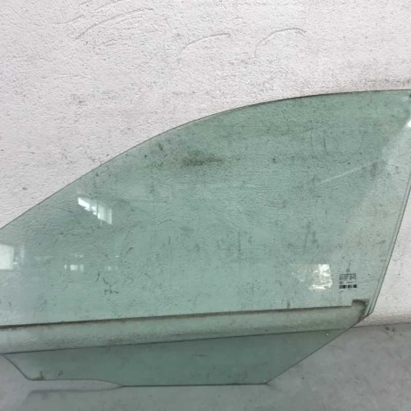 Geam stanga fata Mercedes-Benz 