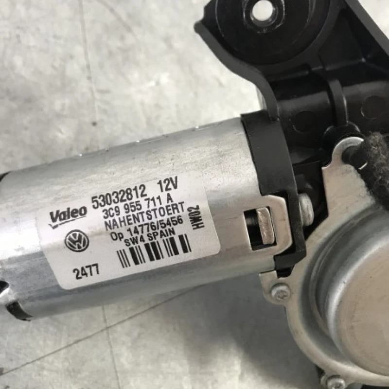 Motoras stergator haion / Volkswagen Passat B6 2008 / Caroserie, oglinzi si faruri