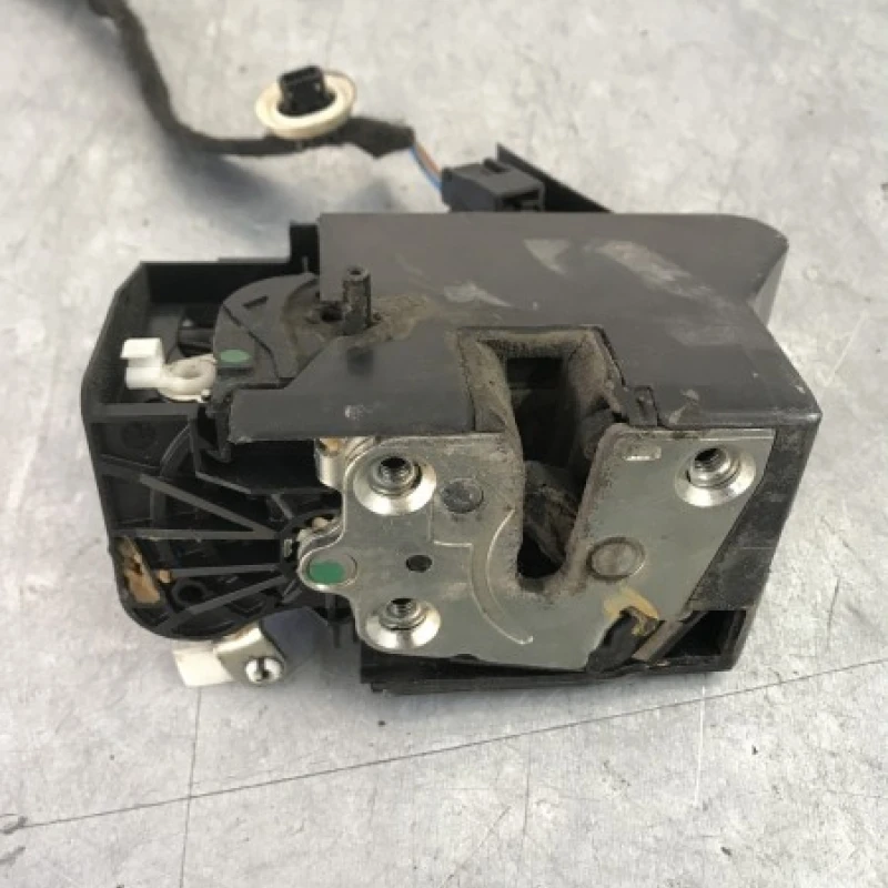 Iala broasca usa dreapta spate Dacia 