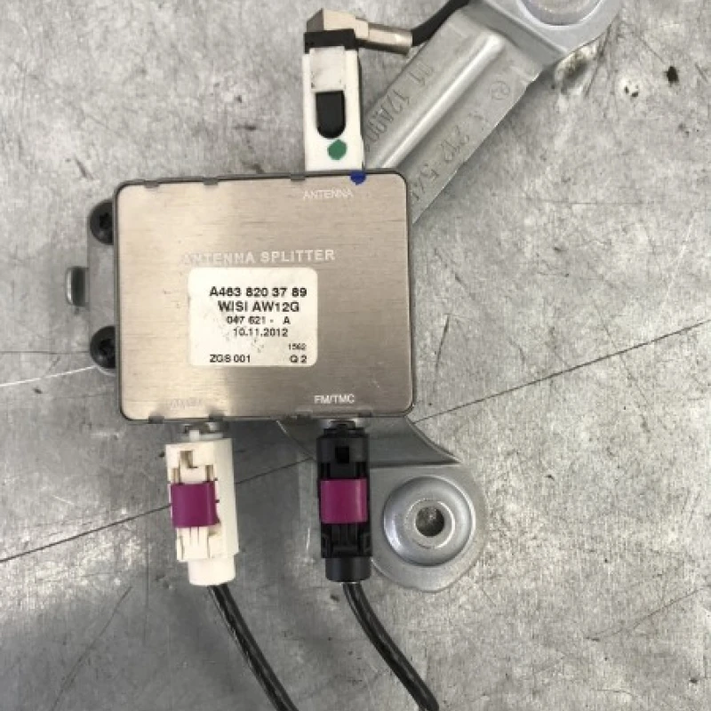 Modul amplificator antena Mercedes-Benz 