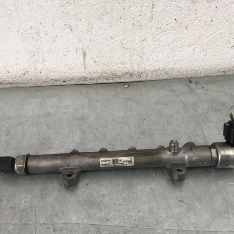 Rampa injectoare cu senzor Mercedes-Benz E Class W212 2012
