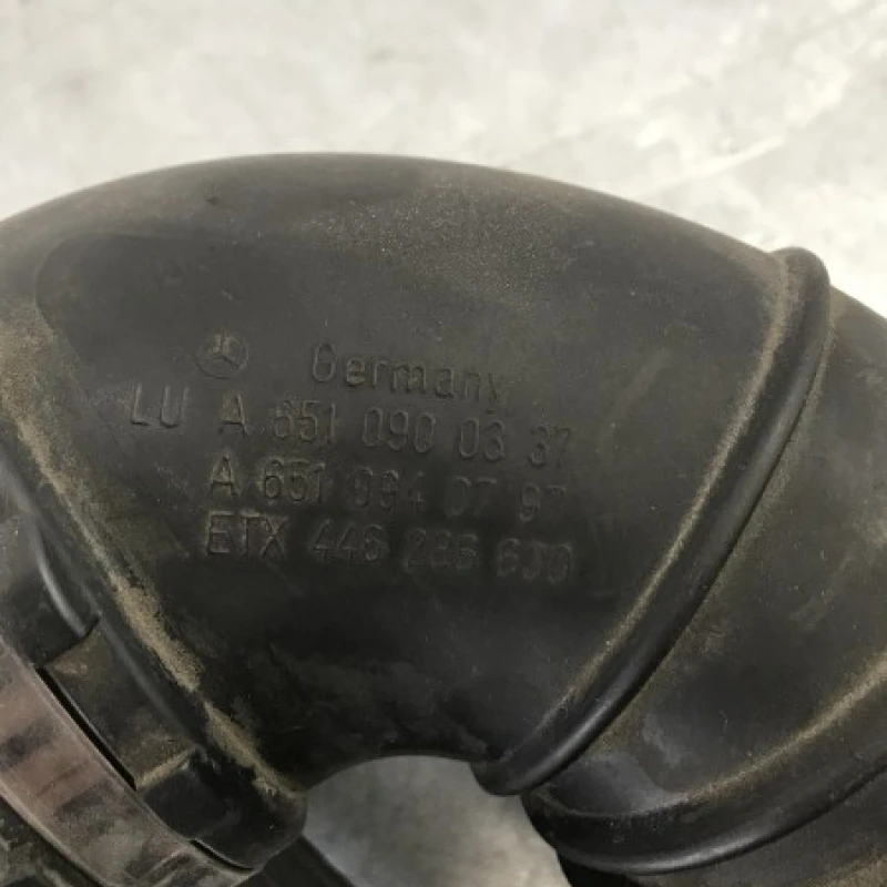 Furtun aer / Mercedes-Benz E Class W212 2012 / Motor, racire si evacuare