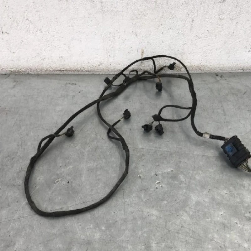 Instalatie senzori parcare / Mercedes-Benz E Class W212 2012 / Caroserie, oglinzi si faruri