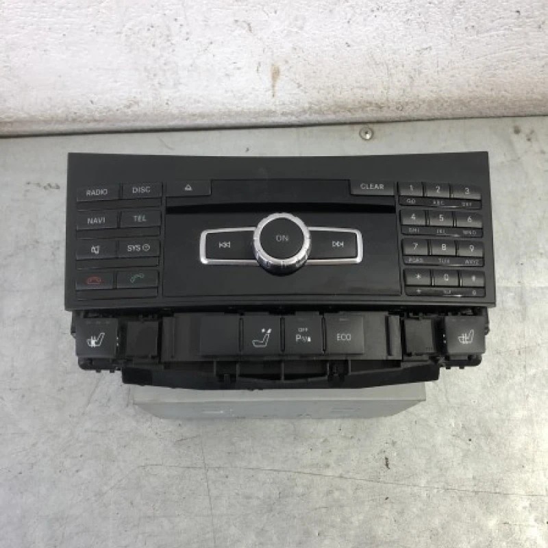 Radio CD / Mercedes-Benz E Class W212 2012 / Audio si electronice