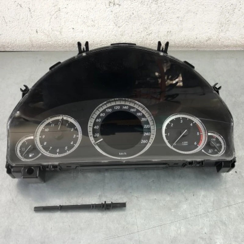Ceas bord Mercedes-Benz E Class W212 2012