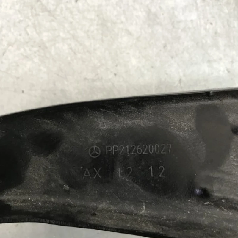 Suport far stanga / Mercedes-Benz E Class W212 2012 / Caroserie, oglinzi si faruri