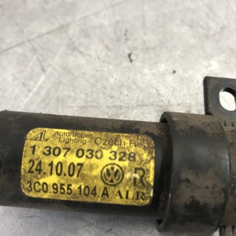Spalator far dreapta / Volkswagen Passat B6 2008 / Caroserie, oglinzi si faruri