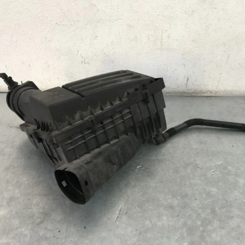 Carcasa filtru aer Volkswagen 