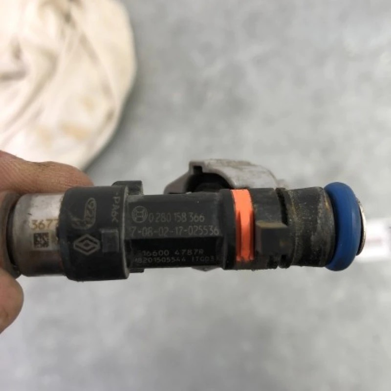 Injector / Dacia Logan Logan MCV Stepway 2017 / Motor, racire si evacuare