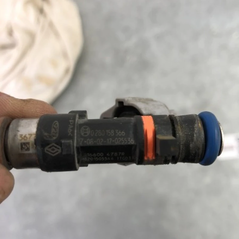 Injector / Dacia Logan Logan MCV Stepway 2017 / Motor, racire si evacuare