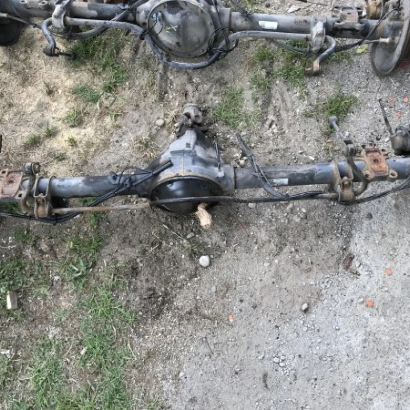 Punte spate raport 4.182 / Volkswagen Crafter 2E/2F 2010 / Caroserie, oglinzi si faruri