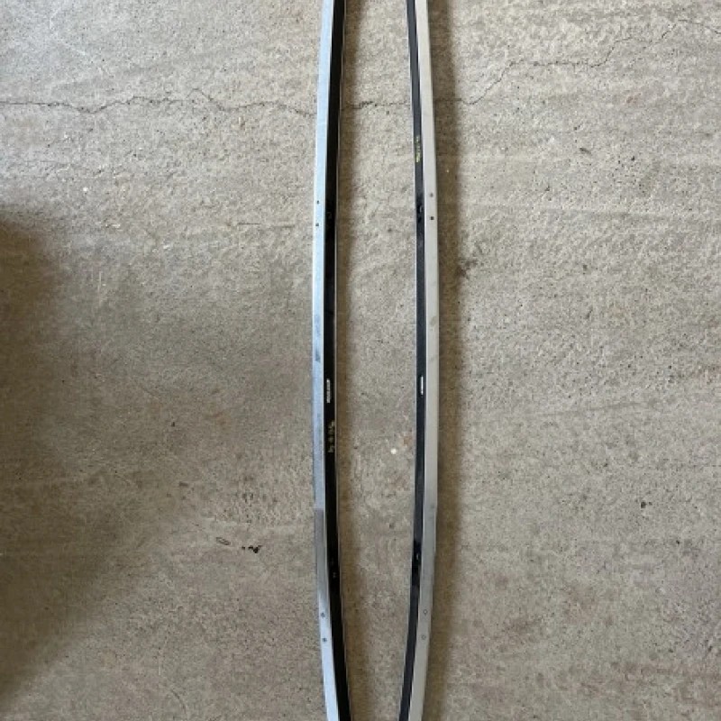 Bari longitudinale / Audi A4 B8 2012 / Caroserie, oglinzi si faruri