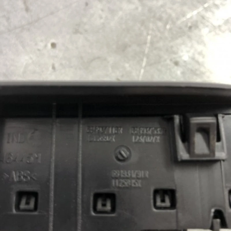 Butoane / Dacia Logan Logan MCV Stepway 2017 / Interior
