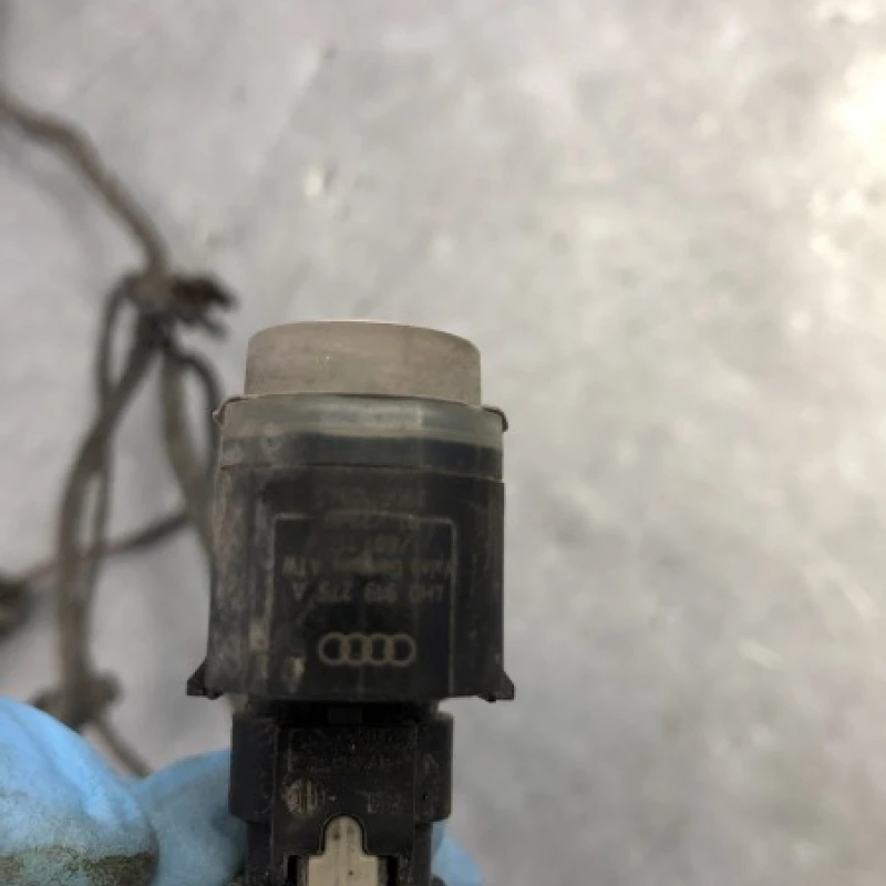Senzor parcare / Audi A4 B8 2012 / Audio si electronice
