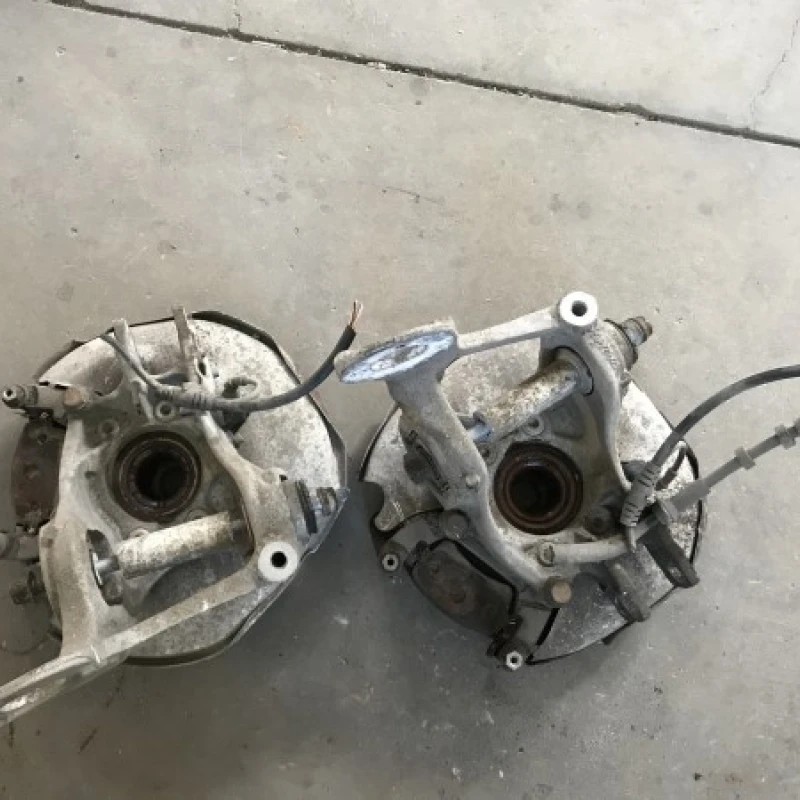 Fuzeta stanga spate / Audi A4 B8 2010 / Directie si suspensie