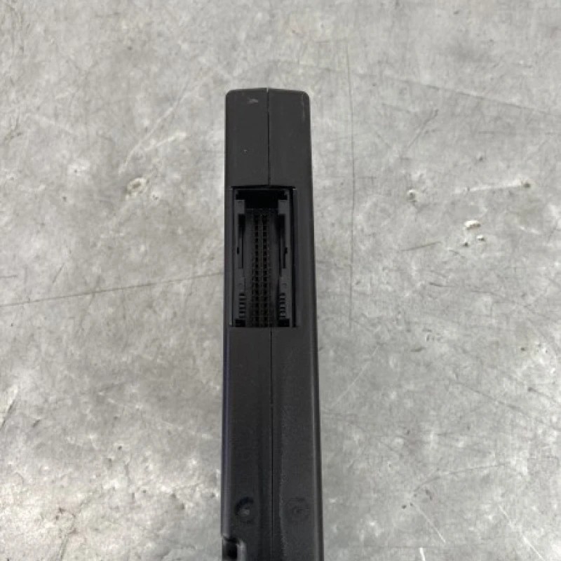 Modul bluthooth / Volkswagen Passat B7 2012 / Audio si electronice