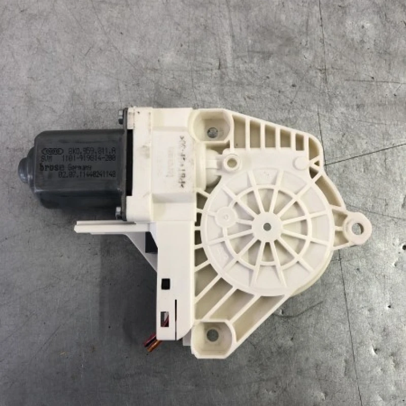 Motoras geam stanga spate Audi 