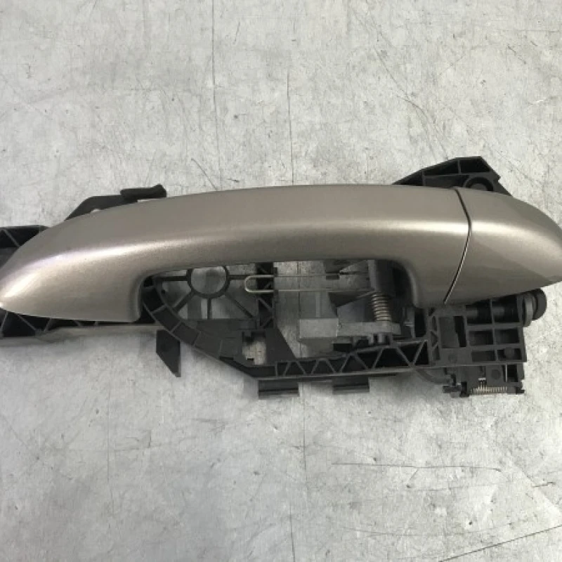 Maner usa dreapta fata Volkswagen 